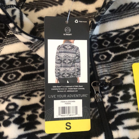 Eddie Bauer Womens' 1/4 Zip Pullover - Picture 10 of 10